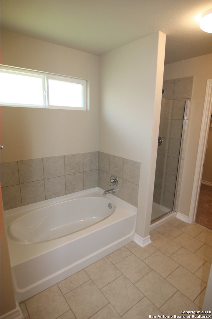 8735 Fischer Falls San Antonio TX 78254