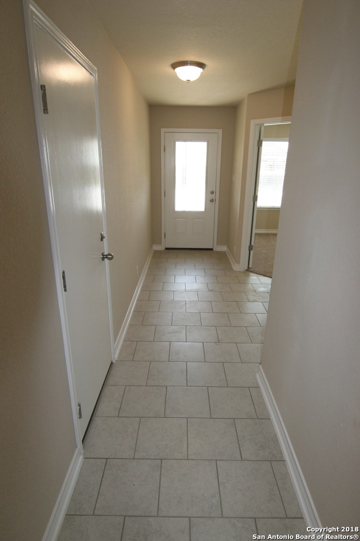 8735 Fischer Falls San Antonio TX 78254