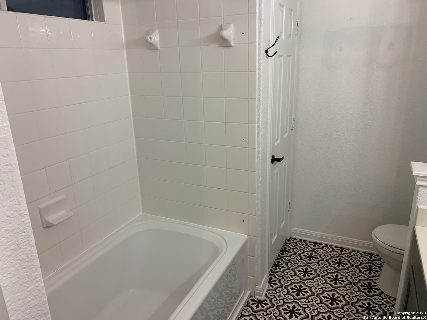 4618 Everett Loop Converse TX 78109