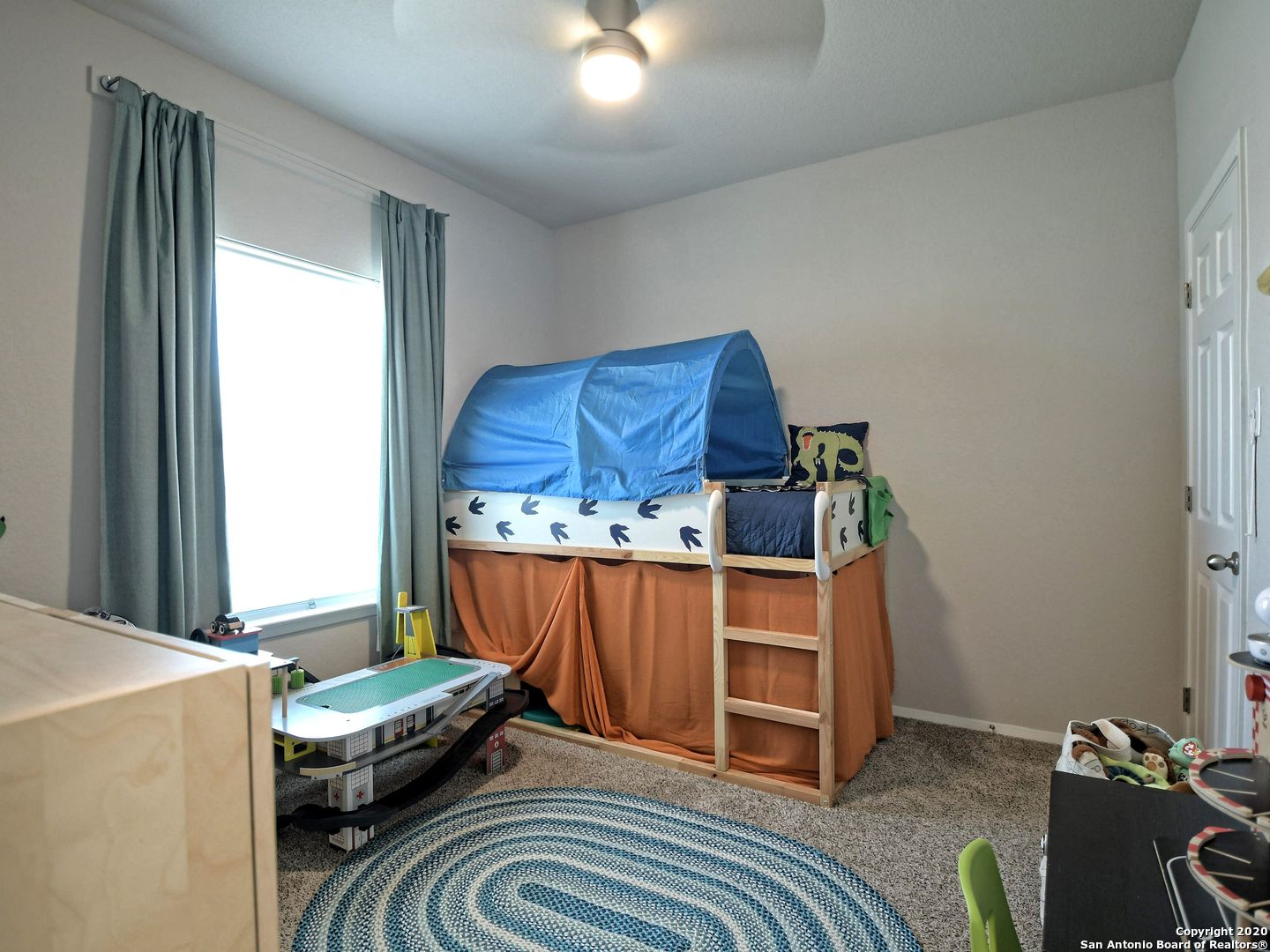 144 Fabarm Lane San Antonio TX 78130