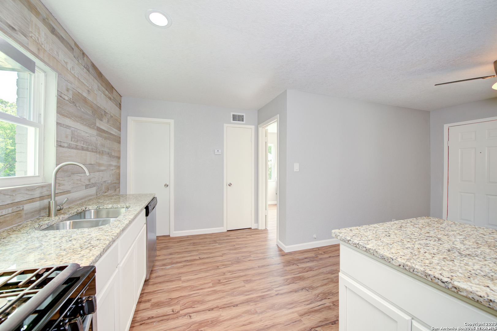 218 Natalen Avenue San Antonio TX 78209