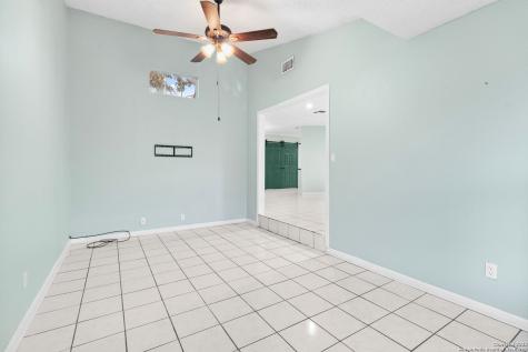 527 Lively Drive San Antonio TX 78213