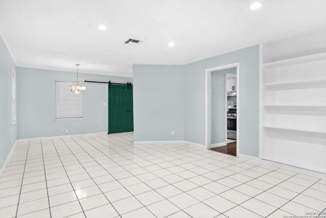 527 Lively Drive San Antonio TX 78213