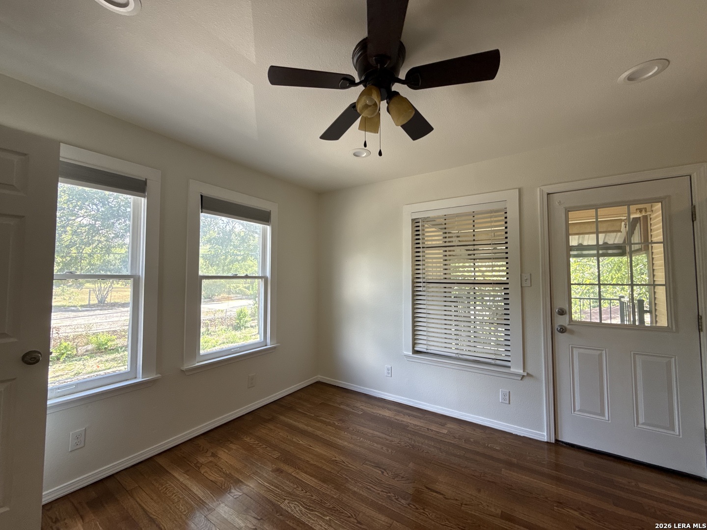 271 E Hollywood Avenue San Antonio TX 78212