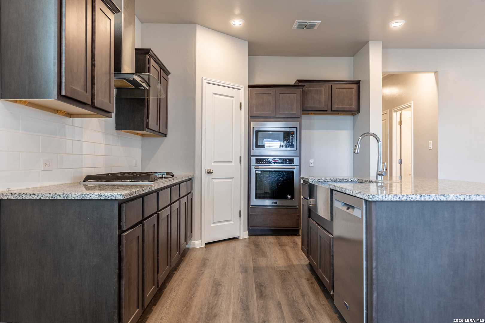 3923 Ivy Path St Hedwig TX 78152