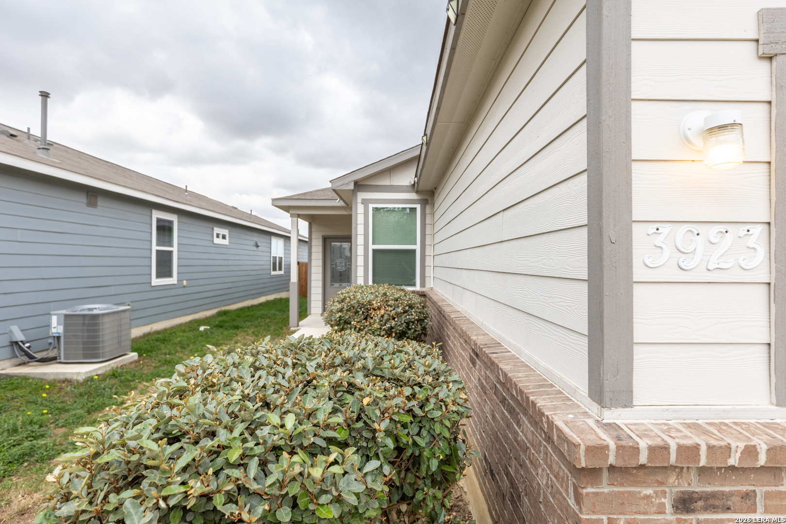 3923 Ivy Path St Hedwig TX 78152