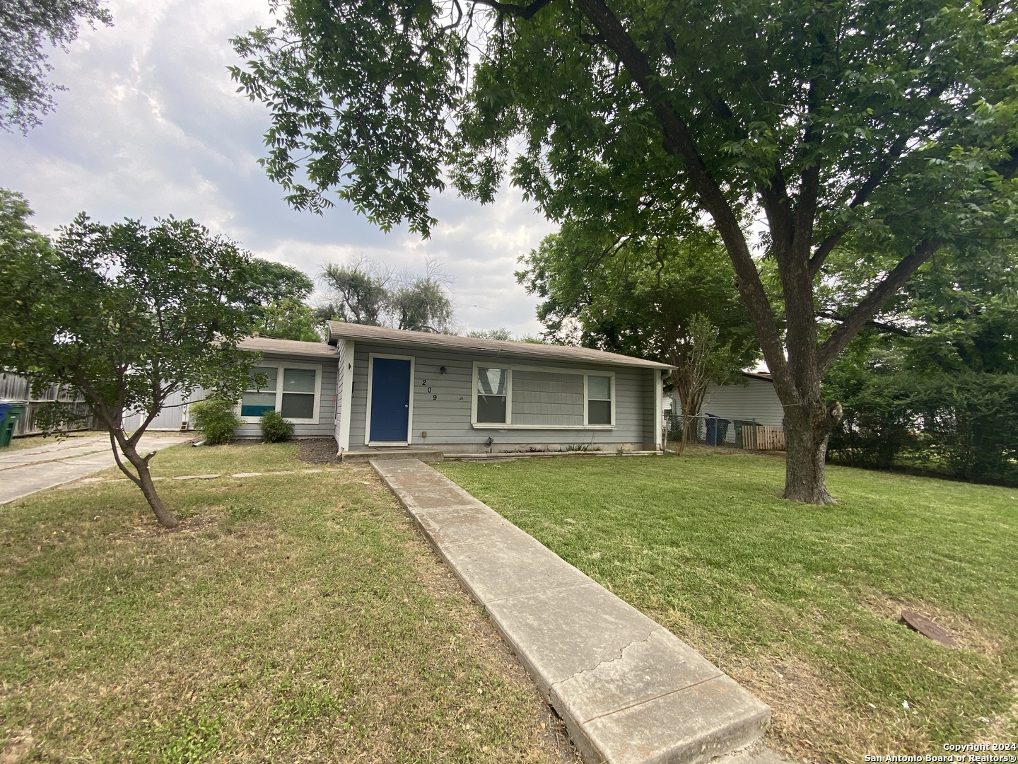 209 Redrock Drive San Antonio TX 78213