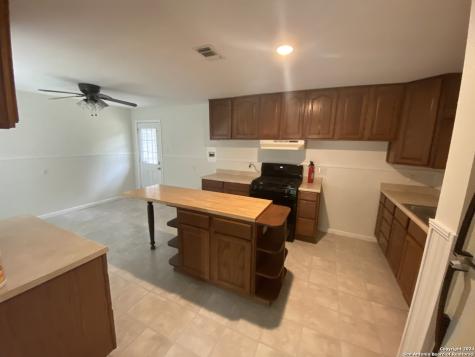 209 Redrock Drive San Antonio TX 78213