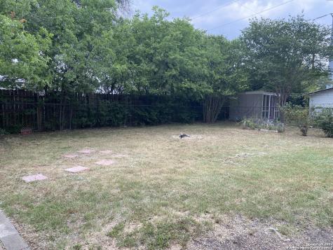 209 Redrock Drive San Antonio TX 78213