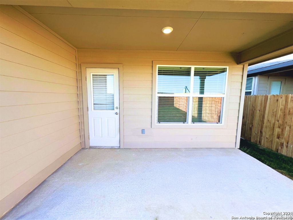13206 Whisper Bend San Antonio TX 78252
