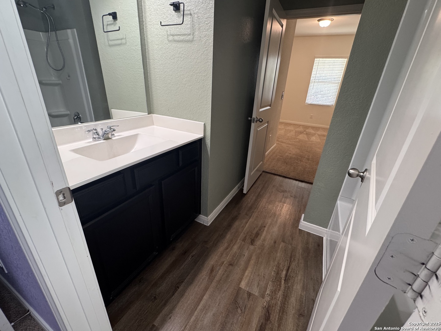 8607 Rock Meadow Converse TX 78109