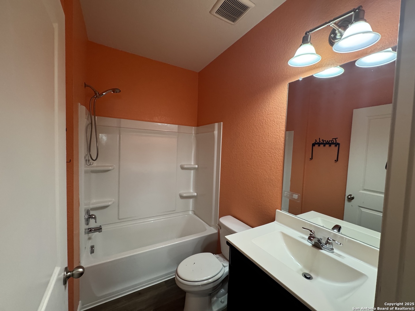 8607 Rock Meadow Converse TX 78109