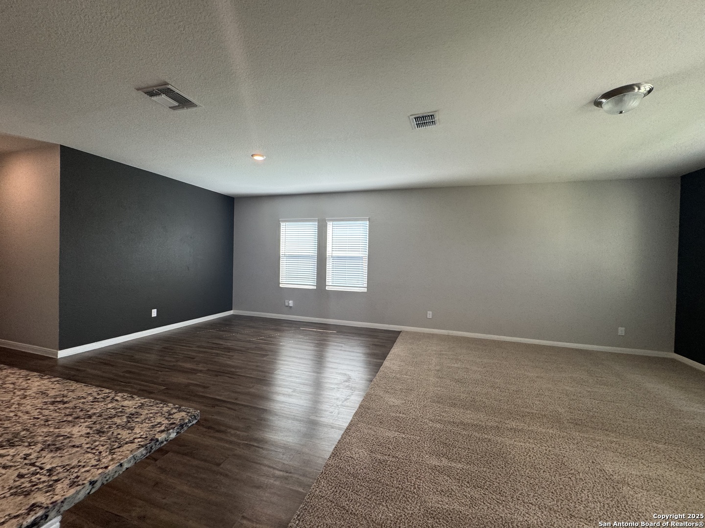 8607 Rock Meadow Converse TX 78109