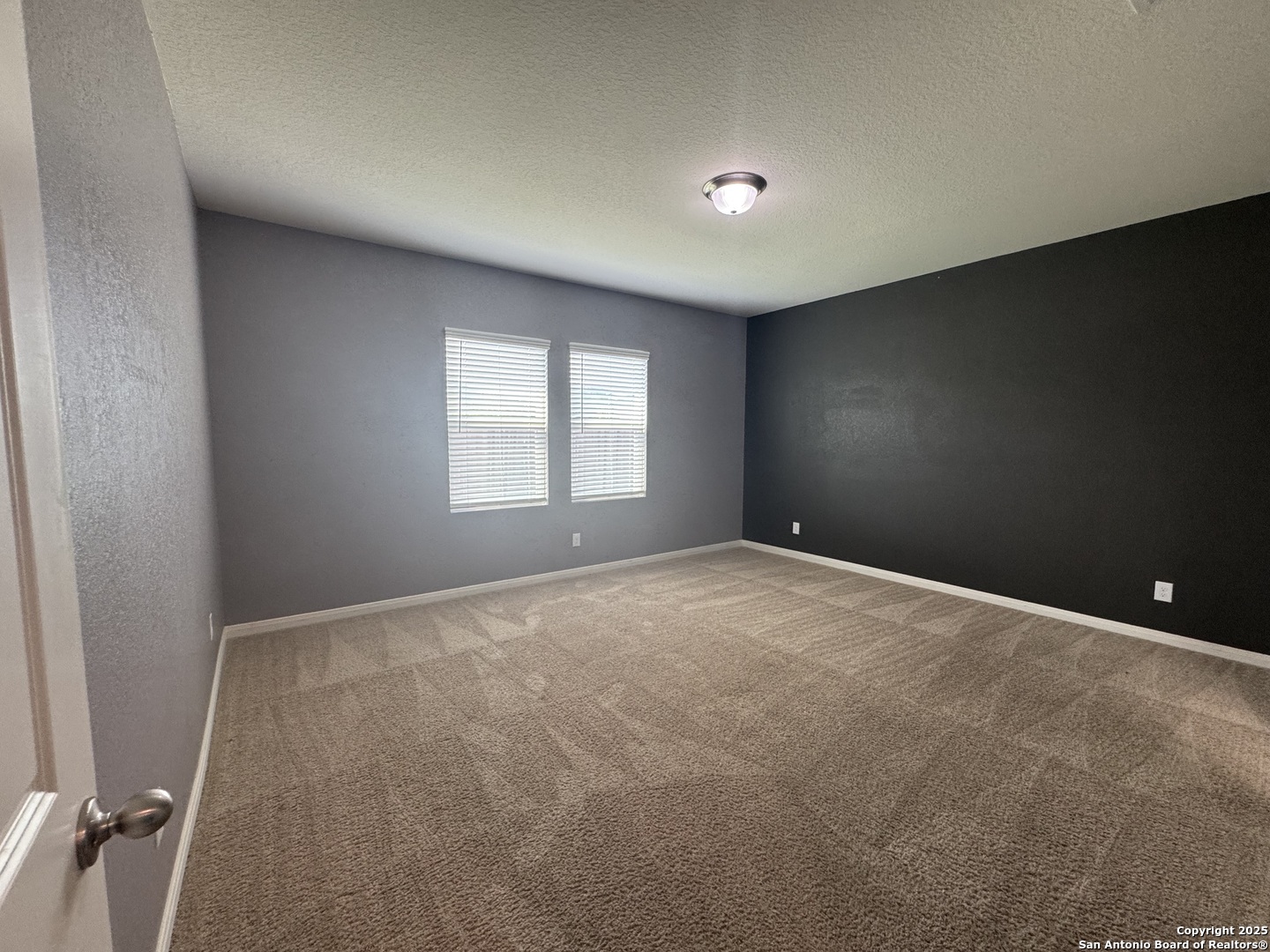 8607 Rock Meadow Converse TX 78109
