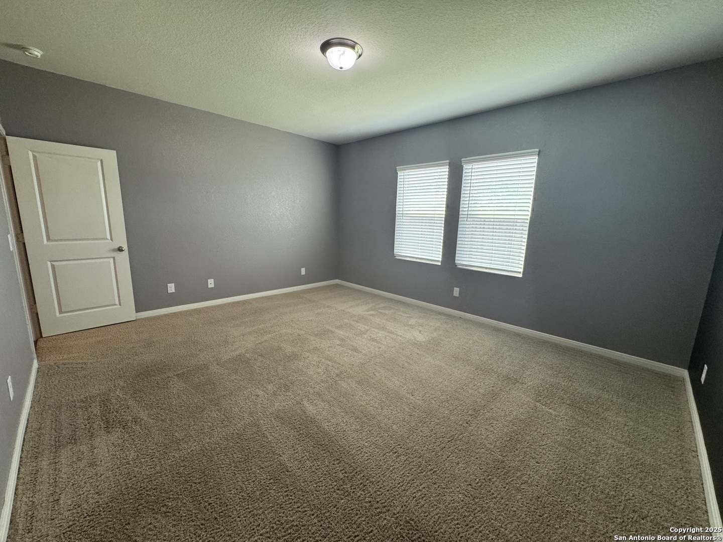 8607 Rock Meadow Converse TX 78109