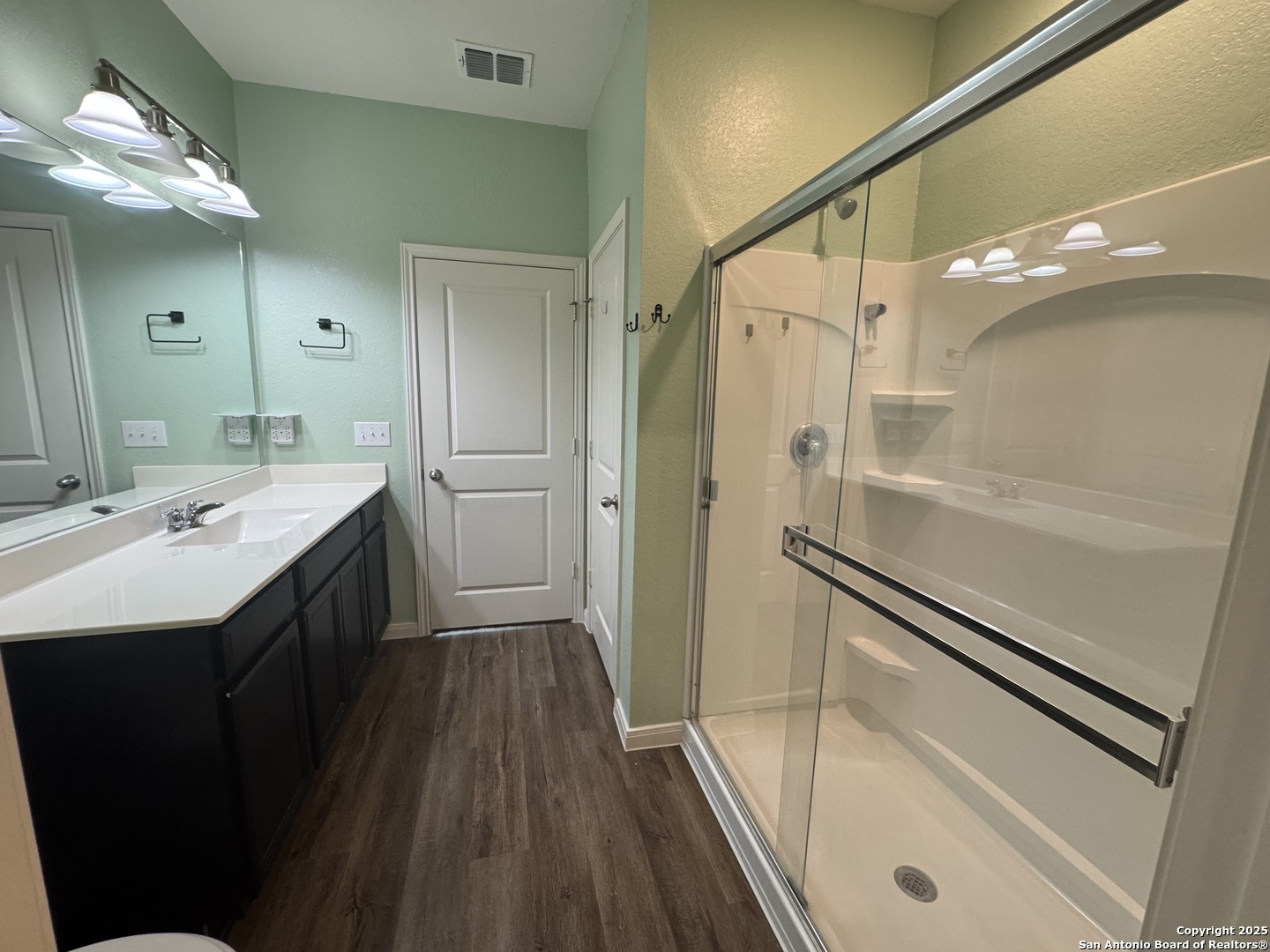 8607 Rock Meadow Converse TX 78109