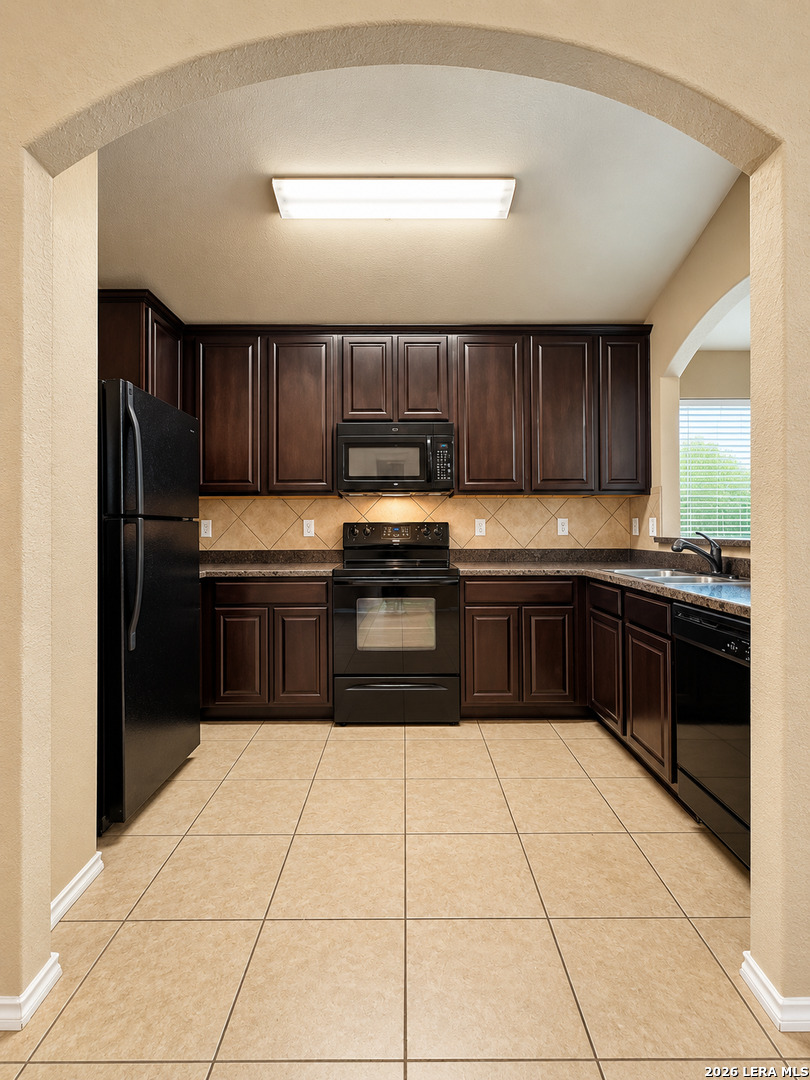 9622 Copper Estate Converse TX 78109