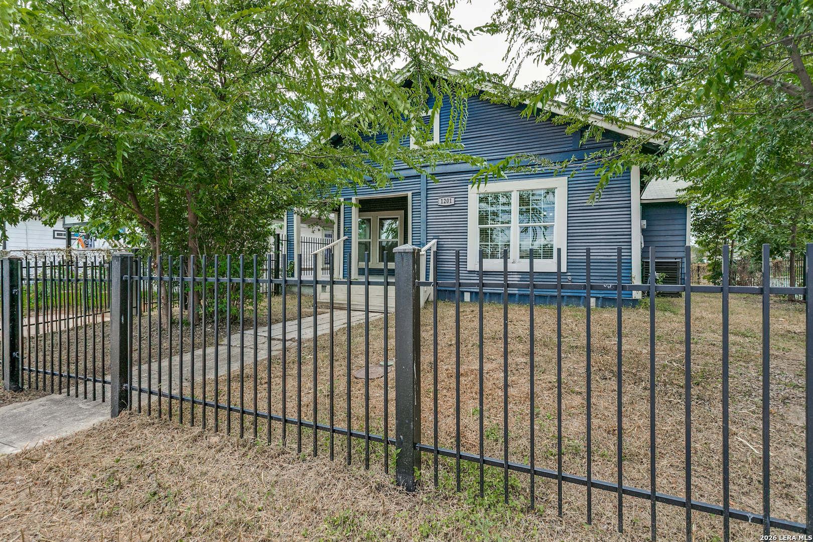 1201 S Palmetto San Antonio TX 78210