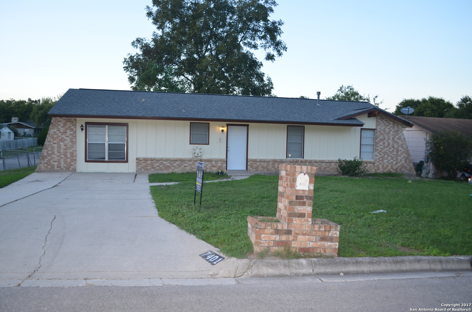7401 Sage Oak Street Live Oak TX 78233