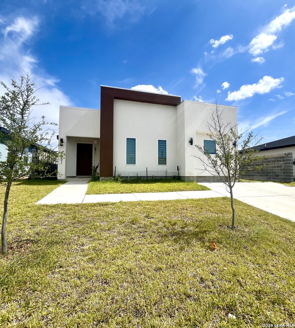 6521 Adenia Lp Laredo TX 78043