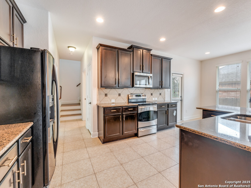 229 Gardner Cove Cibolo TX 78108