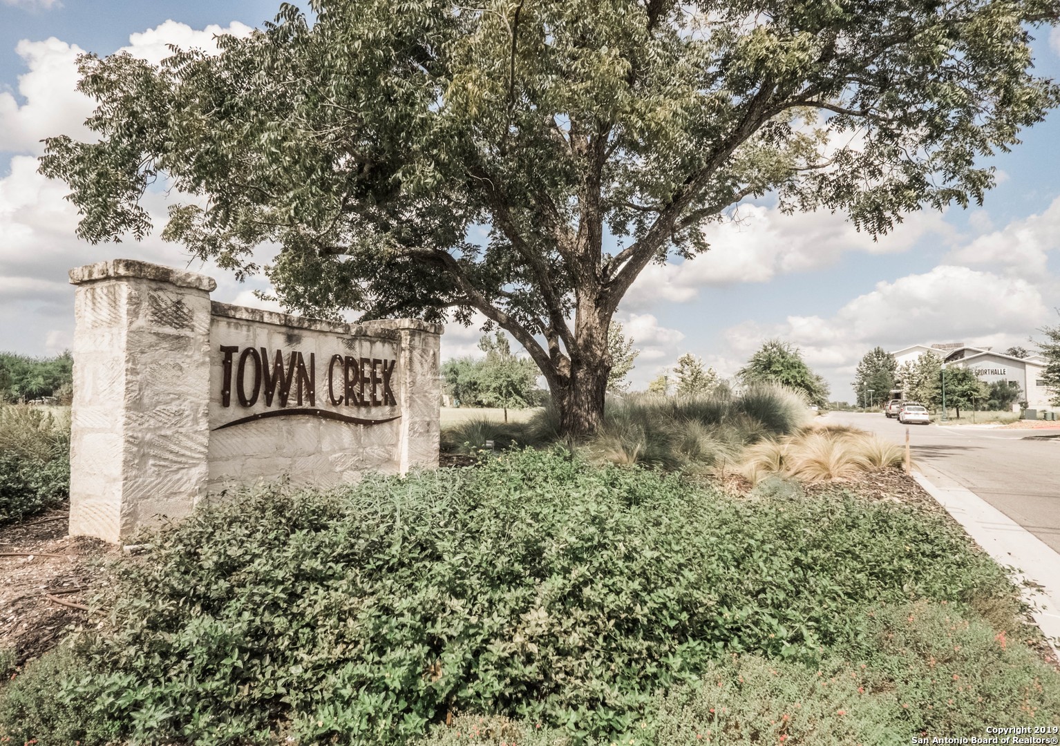 1121 N Academy Avenue New Braunfels TX 78130
