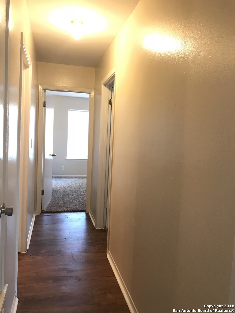 5874 Castle Run Drive San Antonio TX 78218