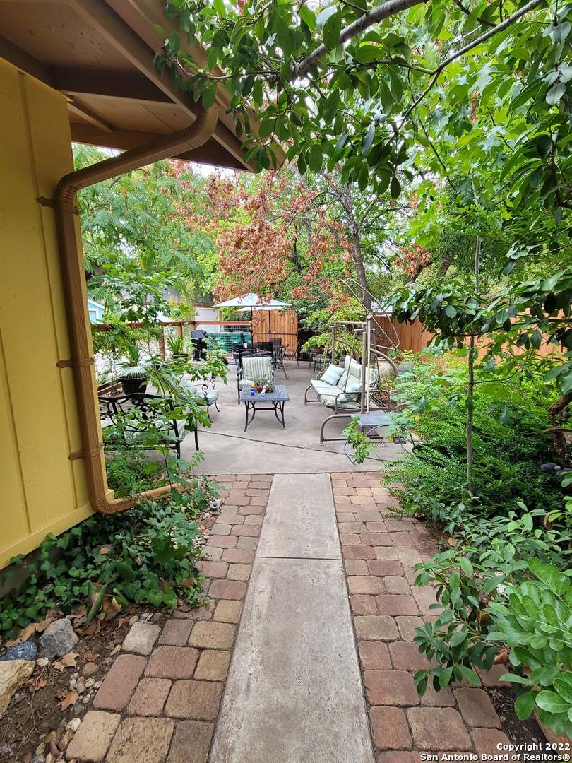 414 Kings Court San Antonio TX 78212