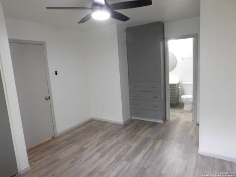 414 Kings Court San Antonio TX 78212