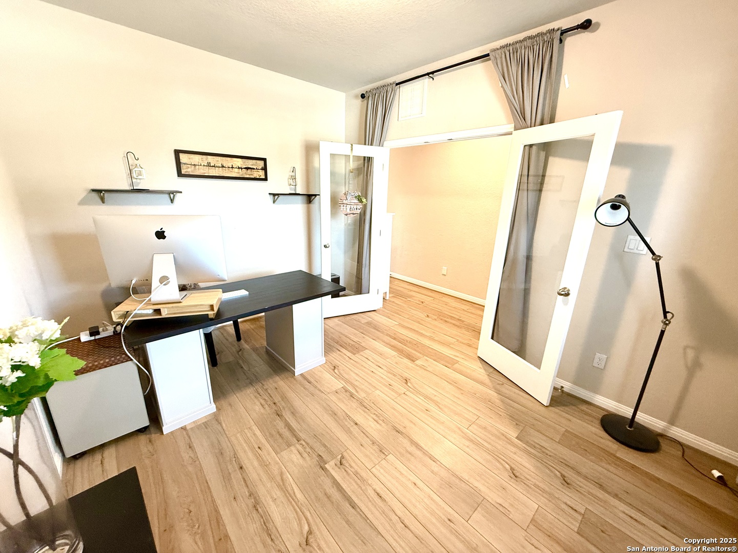 320 Goodfella Avenue San Antonio TX 78108
