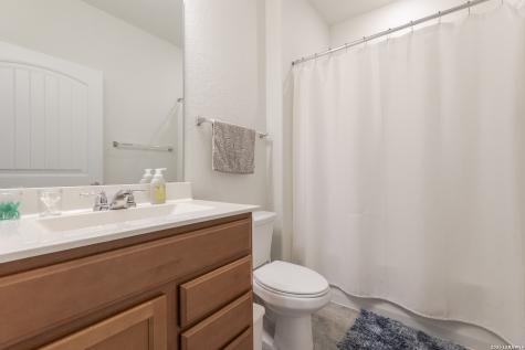 6422 Hibiscus Falls San Antonio TX 78218