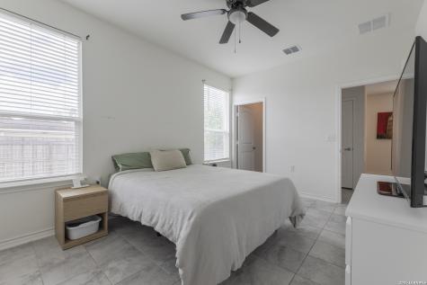 6422 Hibiscus Falls San Antonio TX 78218