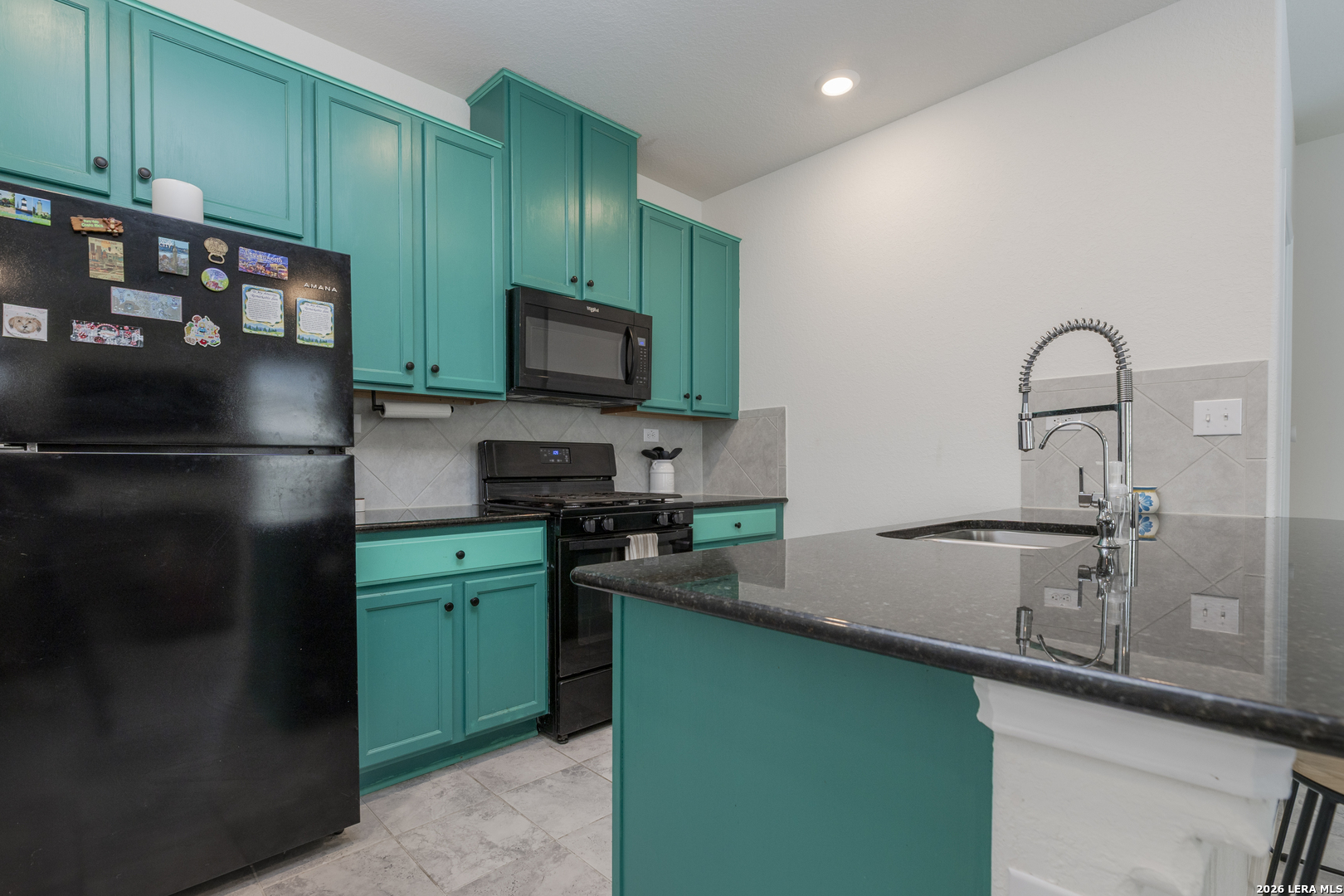 6422 Hibiscus Falls San Antonio TX 78218