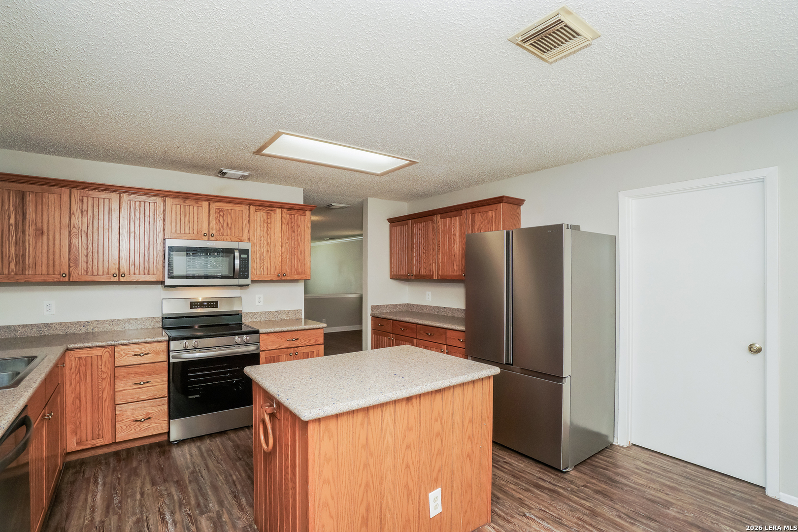 14219 N Hills Village San Antonio TX 78249