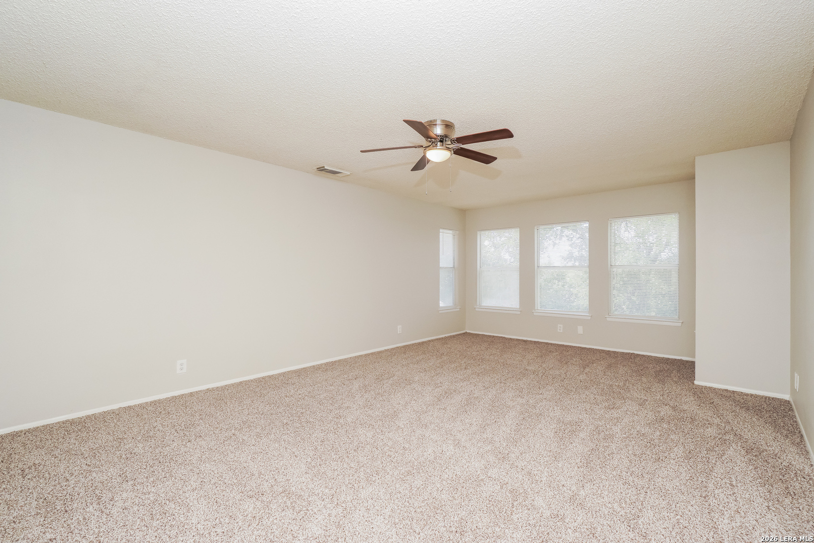 14219 N Hills Village San Antonio TX 78249