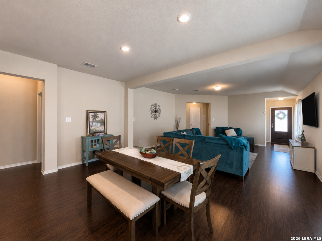 8510 Terlingua Cove Converse TX 78109