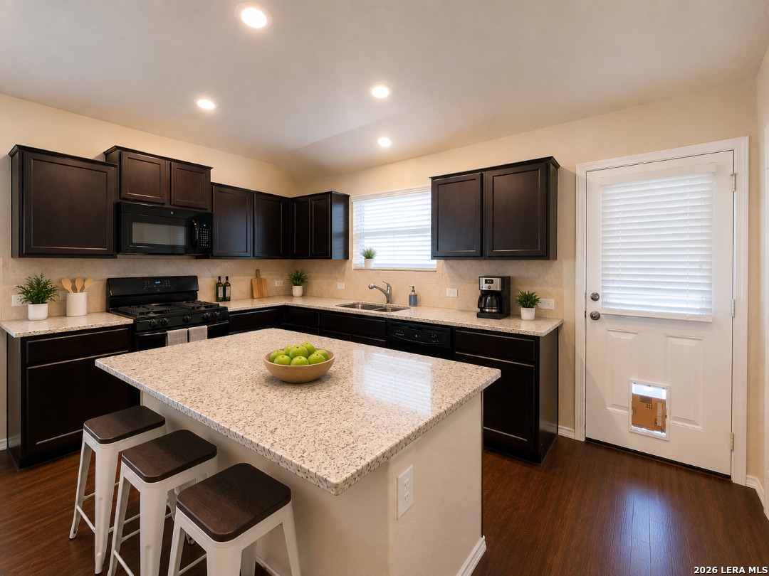 8510 Terlingua Cove Converse TX 78109