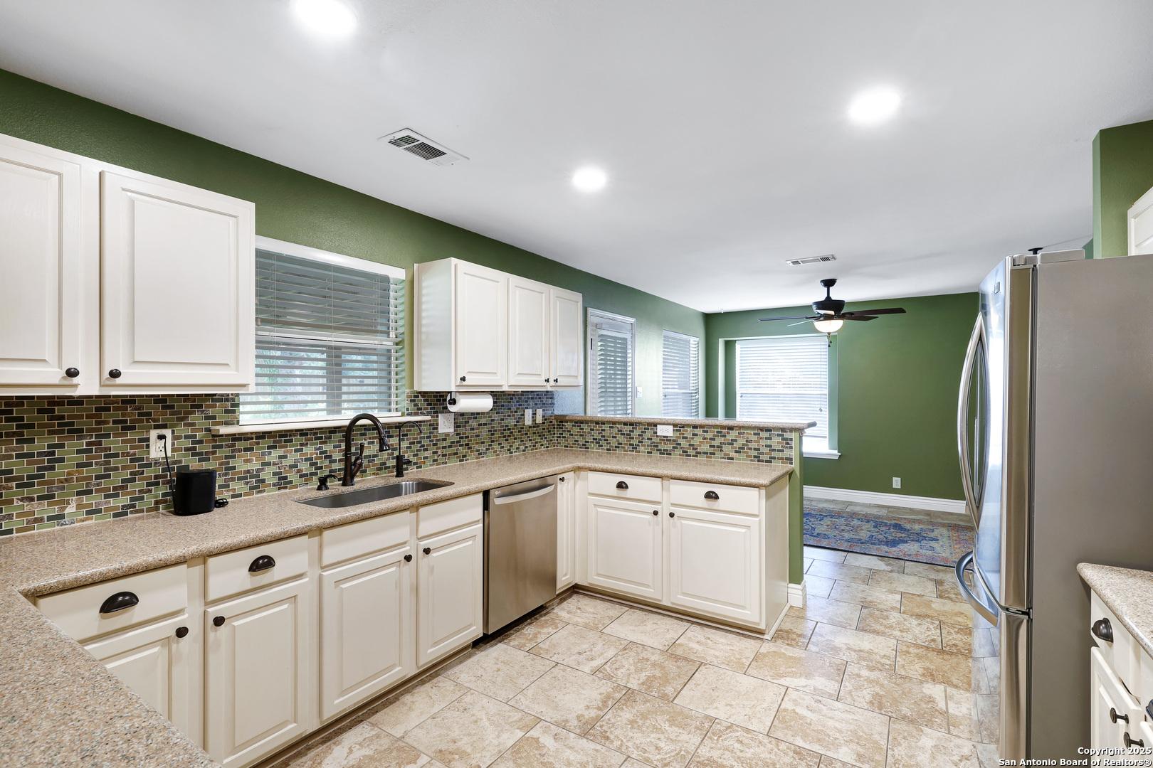 11602 Shotgun Way Helotes TX 78023
