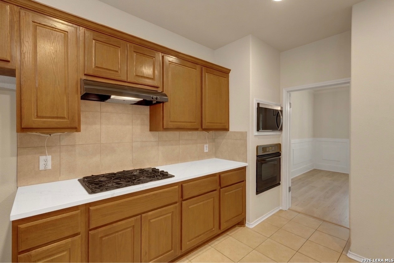18615 Rogers Glen San Antonio TX 78258