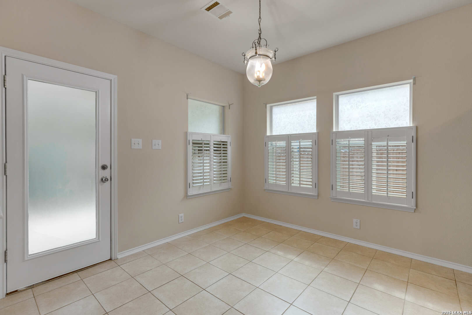 18615 Rogers Glen San Antonio TX 78258