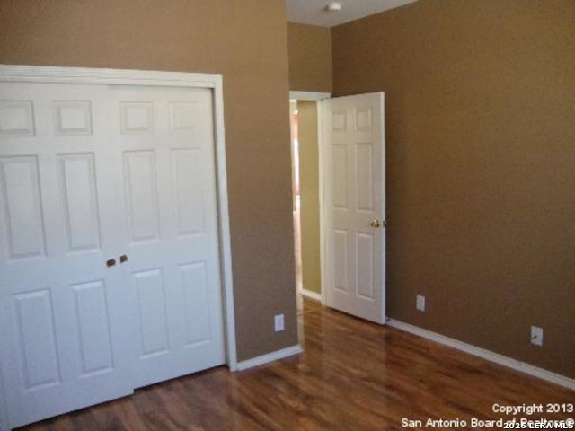 13726 Riverbank Helotes TX 78023