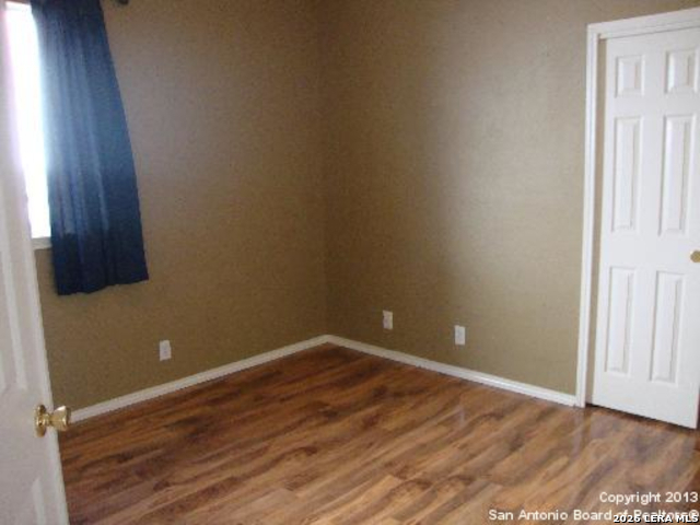 13726 Riverbank Helotes TX 78023