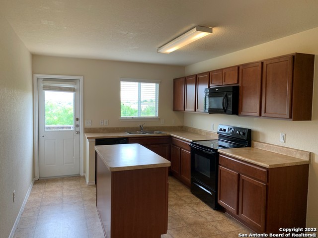 3423 Bisley Pass San Antonio TX 78245