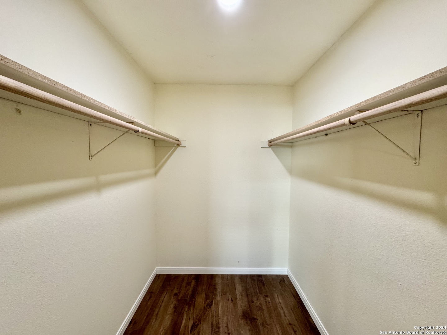 5806 Misty Glen San Antonio TX 78247