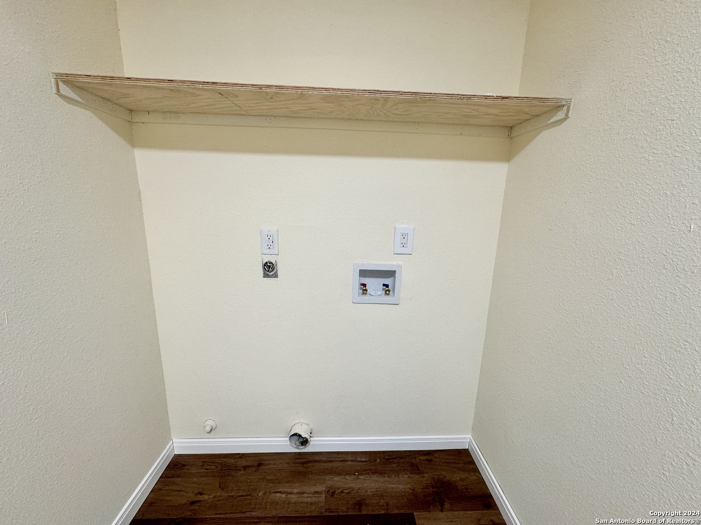 5806 Misty Glen San Antonio TX 78247
