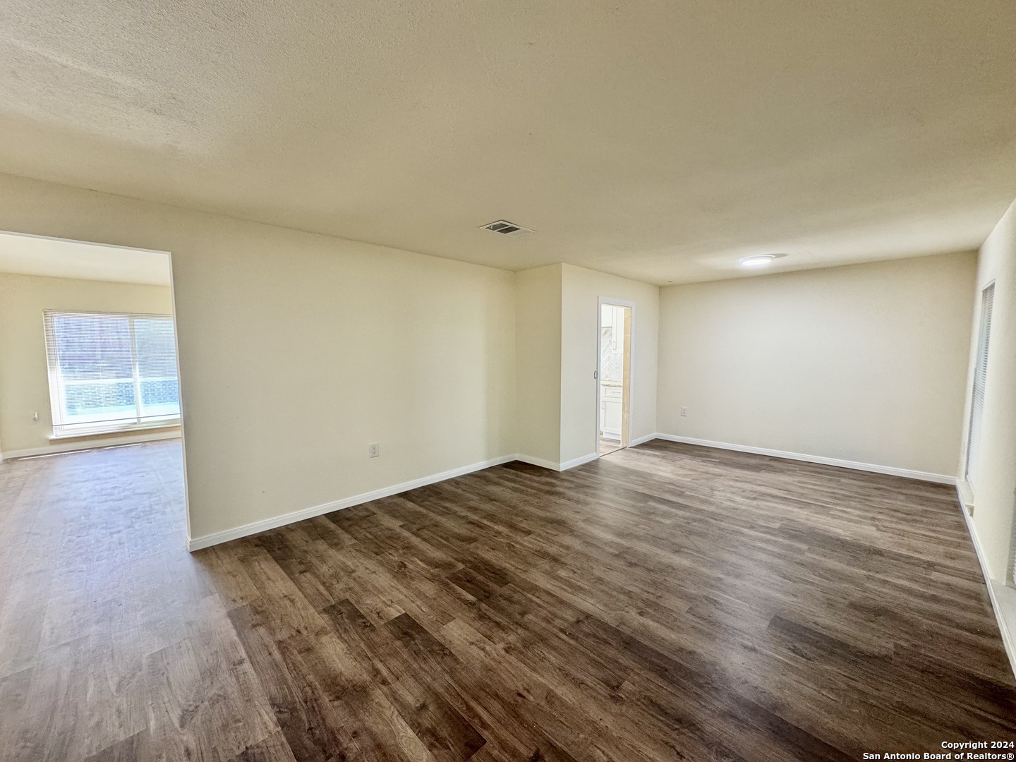 5806 Misty Glen San Antonio TX 78247
