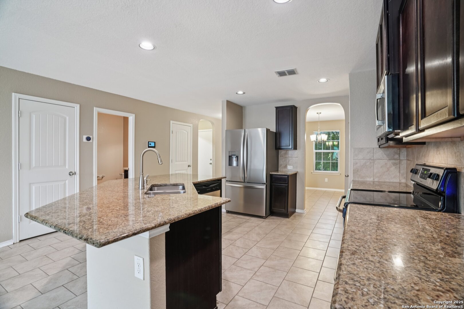 1814 London Blue San Antonio TX 78245