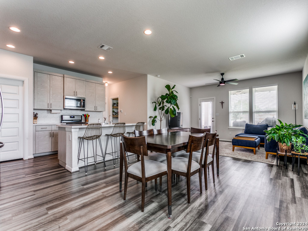 15066 Palm Desert Court San Antonio TX 78217