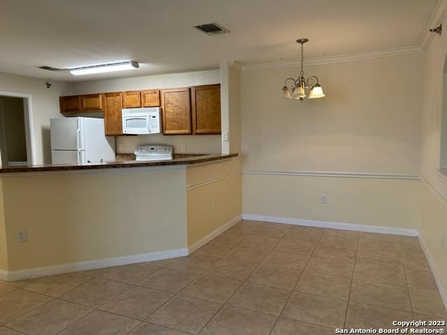 7323 Snowden Road San Antonio TX 78240