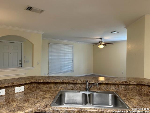 7323 Snowden Road San Antonio TX 78240
